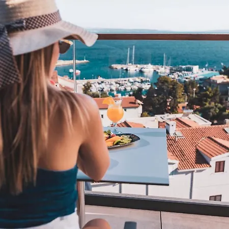 Marvie & Health Σπλιτ