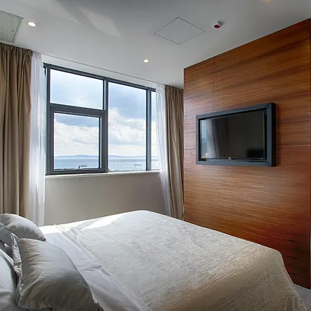 Hotel Marvie & Health 4*