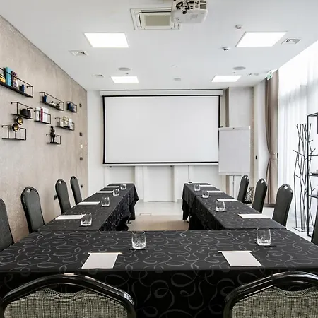 Hotel Marvie & Health 4*